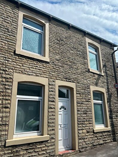2 Bedroom Terraced House To Rent In Plumbe Street, Burnley, Lancashire, BB11