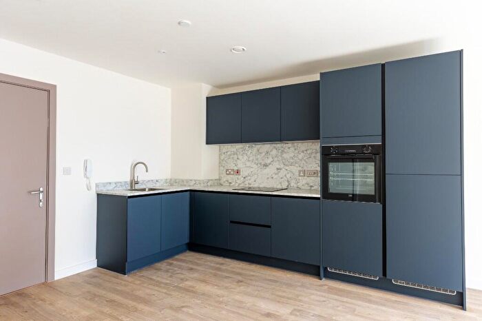 2 Bedroom Flat To Rent In Flat, Rockingham Street, Sheffield, S1