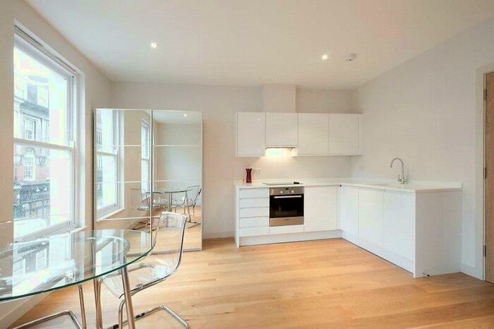 1 Bedroom Apartment To Rent In Fulham Road, West Chelsea, London, SW10