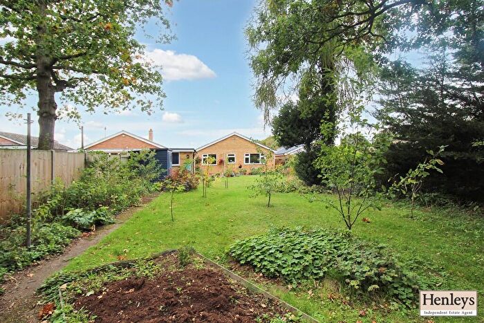 3 Bedroom Detached Bungalow For Sale In Birch Crescent, Lakenheath, IP27