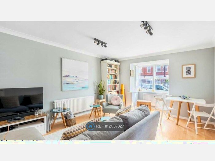 1 Bedroom Flat To Rent In Barns, London, SW14