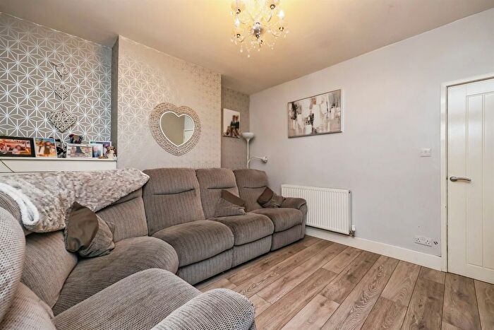 3 Bedroom Terraced House For Sale In Noel Street, Kimberley, Nottingham, NG16