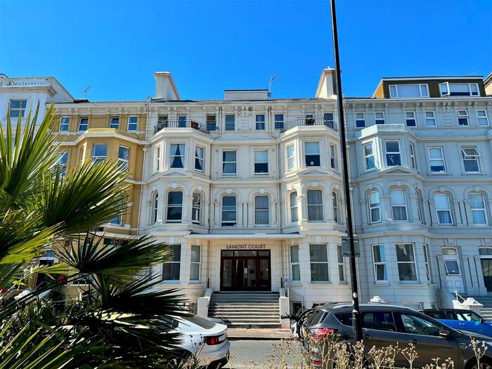 2 Bedroom Flat To Rent In Wilmington Square, Eastbourne, BN21
