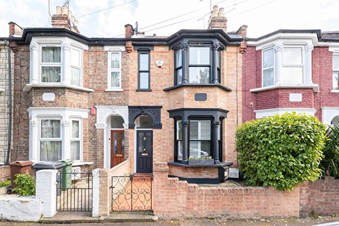 4 Bedroom Terraced House To Rent In Lansdowne Road, London, E17