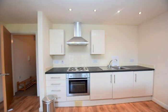 Studio To Rent In White Croft Works, Sheffield, S3