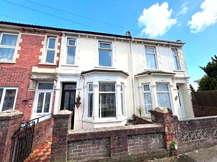 2 Bedroom Terraced House For Sale In Tipner Road, Portsmouth, PO2
