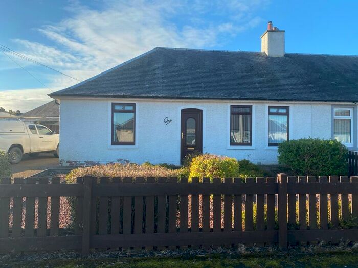 2 Bedroom Bungalow To Rent In Stonefield Place, Blantyre, South Lanarkshire, G72