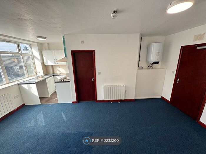 Studio To Rent In Edmonton Hostel, London, N9