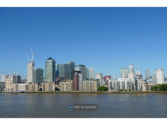 2 Bedroom Flat To Rent In New Caledonian Wharf, London, SE16