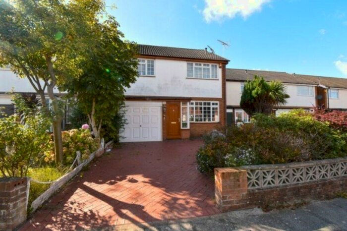 3 Bedroom Semi-Detached House To Rent In St. James Road, Blackpool, FY4