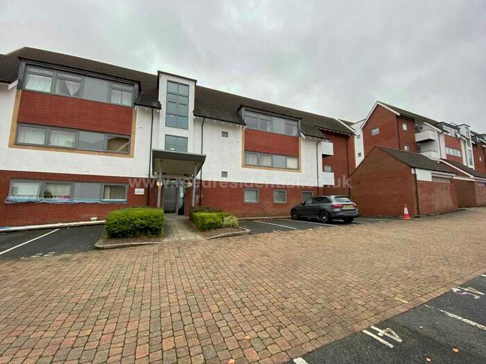 1 Bedroom Flat To Rent In Middlepark Drive, Birmingham, B31