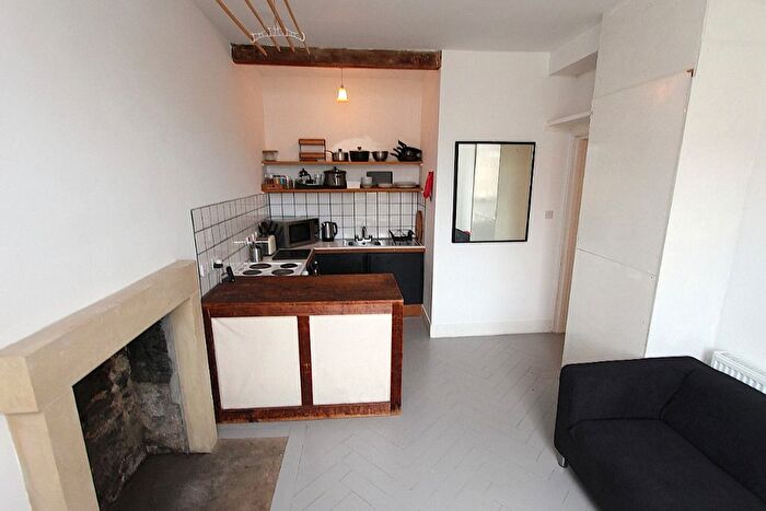 1 Bedroom Flat To Rent In Spey Terrace, Leith, Edinburgh, EH7
