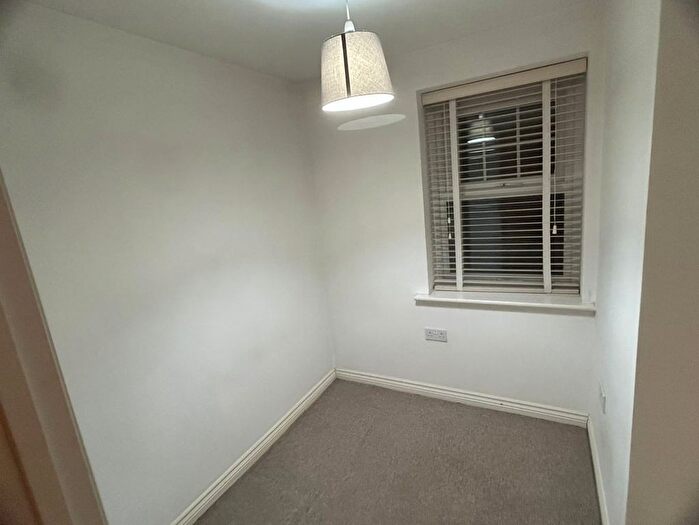 3 Bedroom Terraced House For Sale In Erickson Gardens, Bromley, BR2