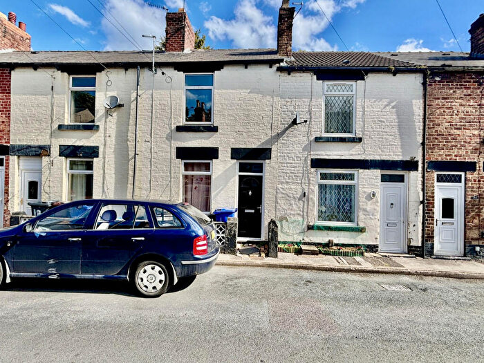 2 Bedroom Terraced House To Rent In Blythe Street, Wombwell, Barnsley, S73