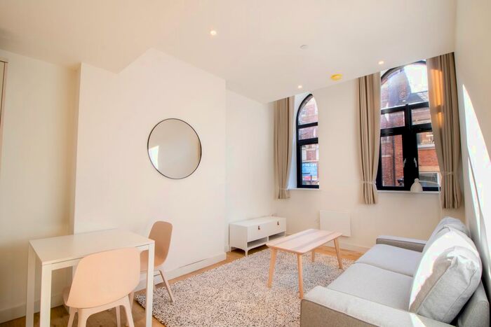 1 Bedroom Flat To Rent In York Place, Leeds, LS1