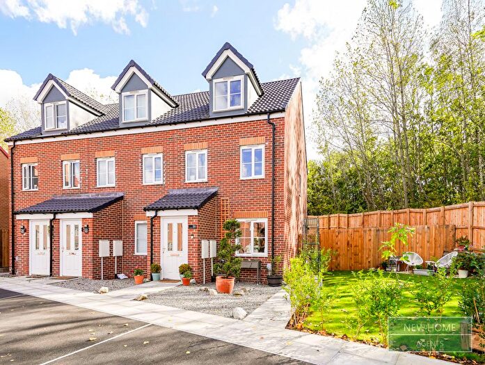 3 Bedroom Terraced House For Sale In Anderson Gardens, Ladgate, Middlesbrough, TS8