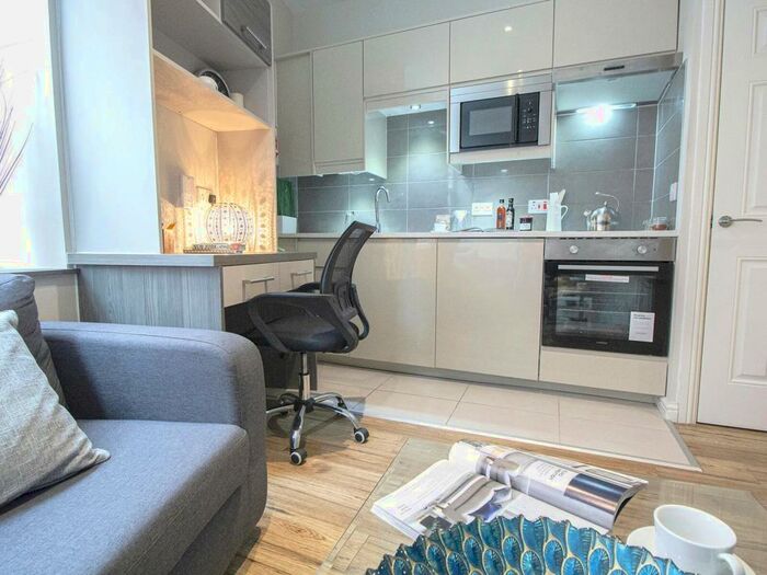 Studio To Rent In Blackfriars Road, Manchester, Greater Manchester, M3