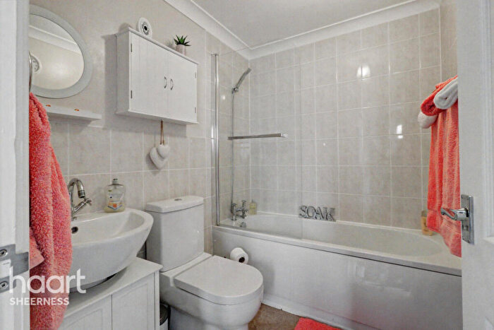 2 Bedroom Semi-Detached House For Sale In Mustards Road, Bayview, ME12