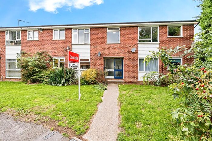 2 Bedroom Flat For Sale In Berkeley Road, Thame, OX9