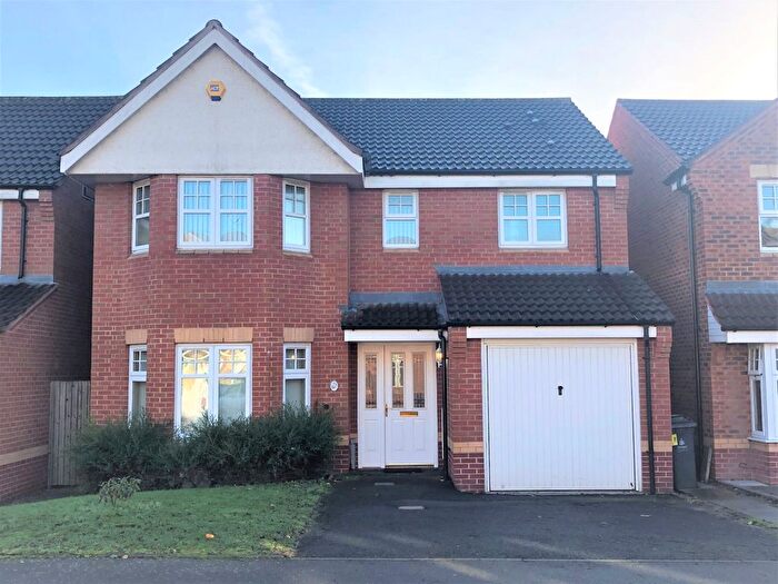 4 Bedroom Detached House To Rent In Yale Road, Willenhall, WV13