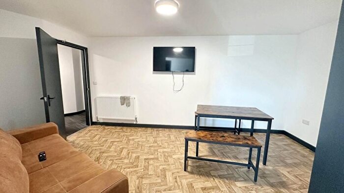 1 Bedroom Semi Detached House To Rent In Landrose House, Lawrence Hill, Bristol, BS5