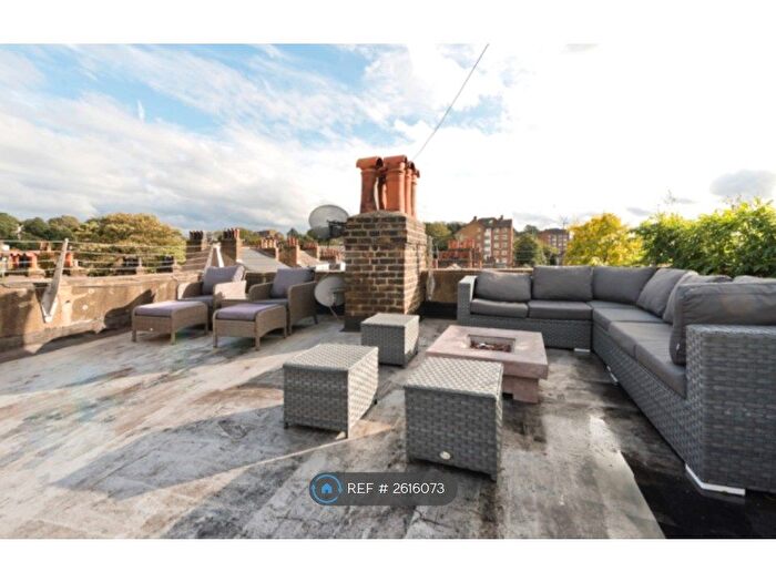 1 Bedroom Flat To Rent In Park Mansions, London, SE10