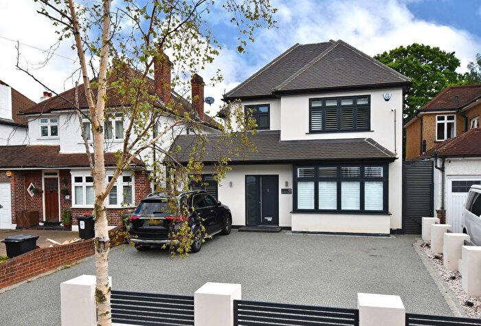 5 Bedroom Detached House For Sale In Hayes Chase, West Wickham, Kent, BR4