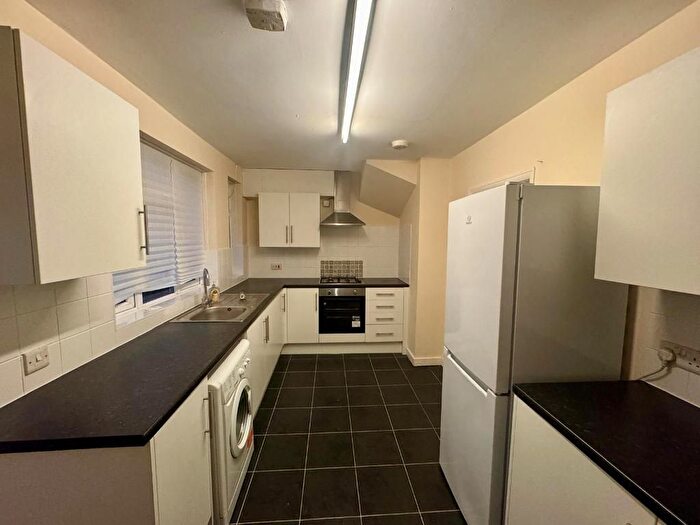 3 Bedroom Property To Rent In Uxbridge Road, Slough, SL2