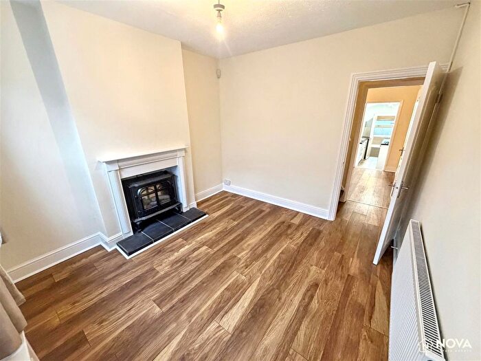 3 Bedroom Property To Rent In Cowper Street, Luton, LU1