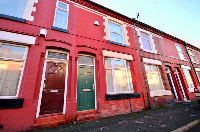 3 Bedroom Terraced House To Rent In Newlyn Street, Fallowfield, Manchester, M14