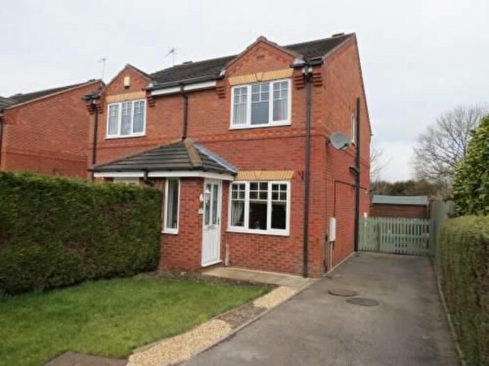 2 Bedroom Semi-detached House To Rent In Otter Drive, Pickering, YO18