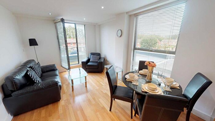 1 Bedroom Apartment To Rent In Jugglers Yard, Marlborough Street, L3