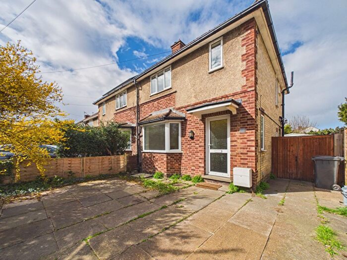 3 Bedroom Semi Detached House To Rent In Ditton Lane, Cambridge, Cambridgeshire, CB5
