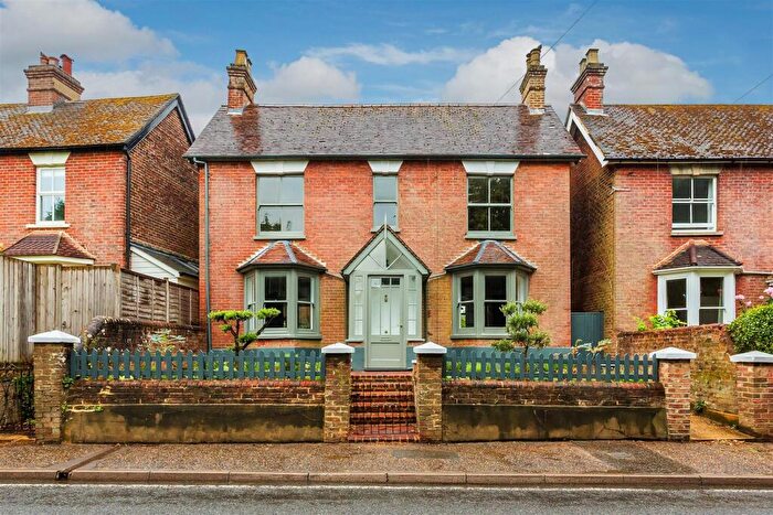 4 Bedroom Detached House To Rent In Dodsley Lane, Easebourne, Midhurst, West Sussex, GU29