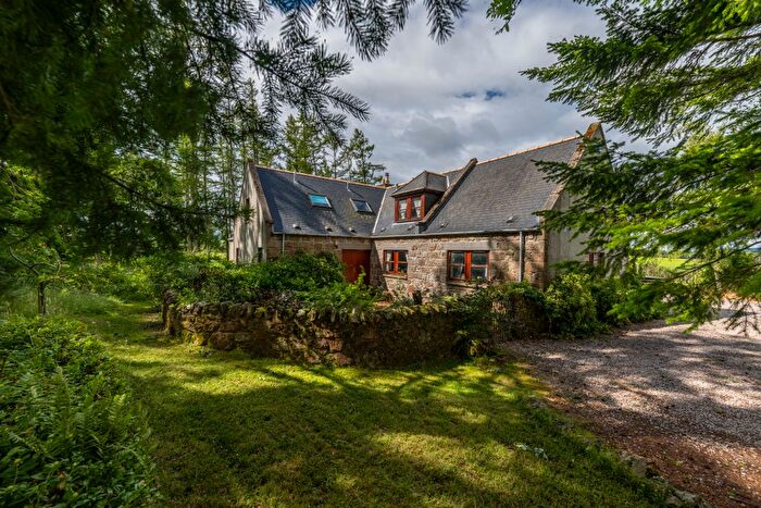 3 Bedroom Country House For Sale In Pitcaple, Inverurie, AB51