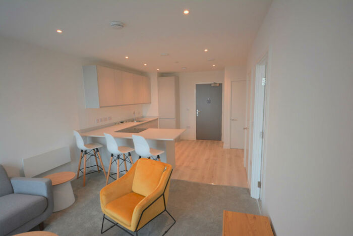 1 Bedroom Flat To Rent In Wharf End, Trafford Park, Manchester, M17