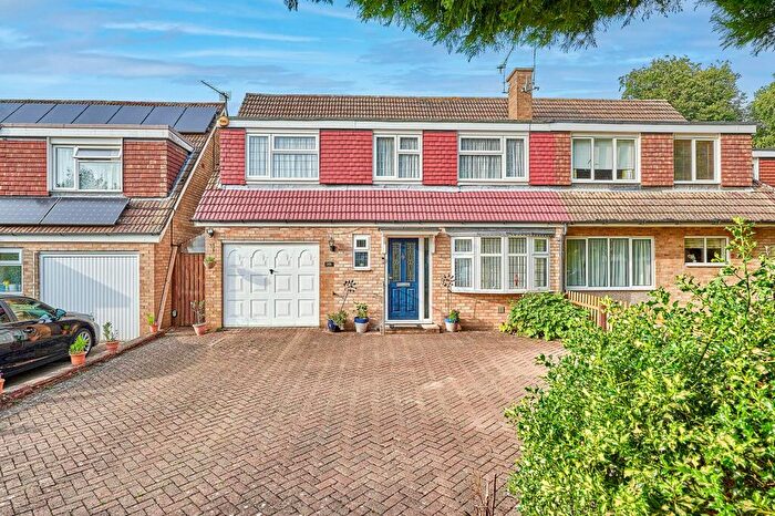 4 Bedroom Semi-Detached House For Sale In Parsonage Lane, Bishop's Stortford, CM23