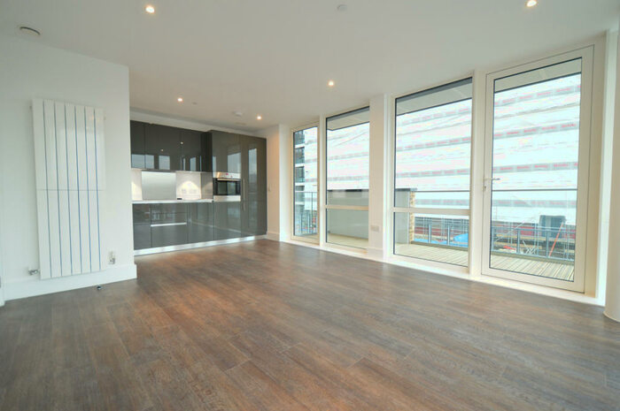 1 Bedroom Flat To Rent In Naval House, Victory Parade, London, SE18