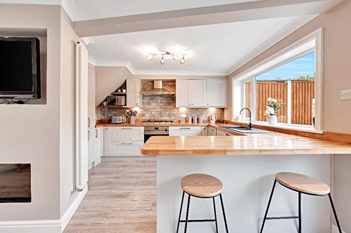 2 Bedroom Terraced House For Sale In Brunshaw Avenue, Burnley, BB10