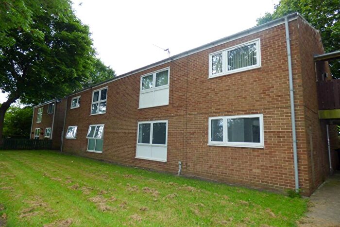 2 Bedroom Flat To Rent In Portmeads Rise, Birtley, DH3