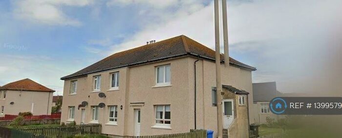 2 Bedroom Flat To Rent In Titchfield Road, Troon, KA10