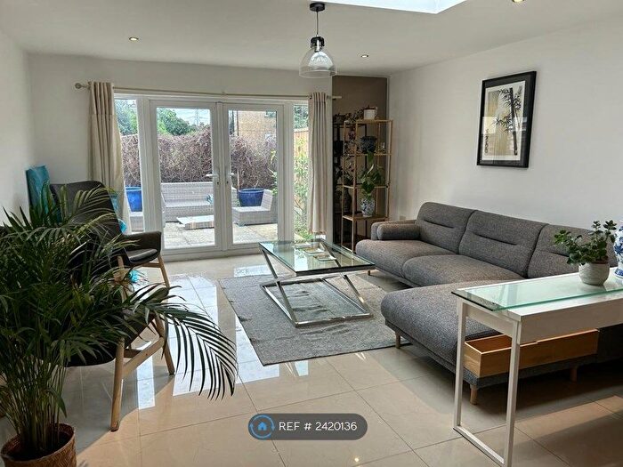4 Bedroom Terraced House To Rent In Kenlor Road, London, SW17