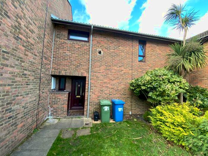 3 Bedroom Terraced House To Rent In Hillberry, Bracknell, Berkshire, RG12