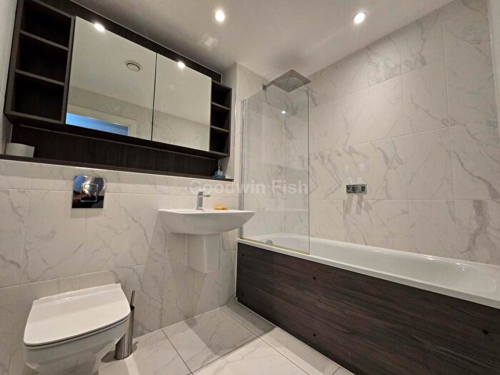 2 Bedroom Apartment To Rent In South Tower, Owen Street, Manchester, M15