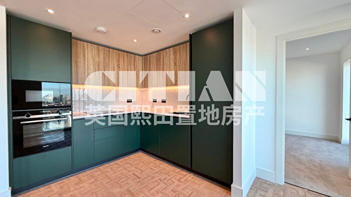 2 Bedroom Flat To Rent In One Clapham Junction, St. John's Hill, London, SW11