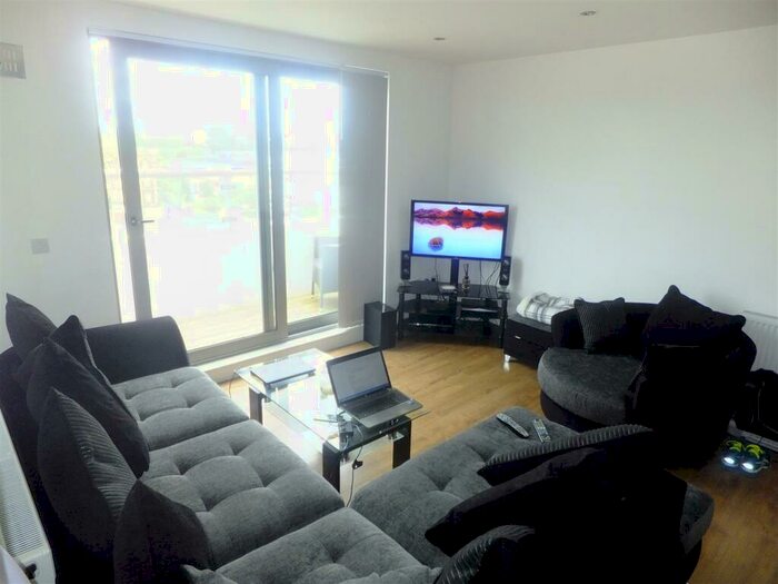 2 Bedroom Apartment To Rent In Red Building, Ludgate Hill, Manchester, M4