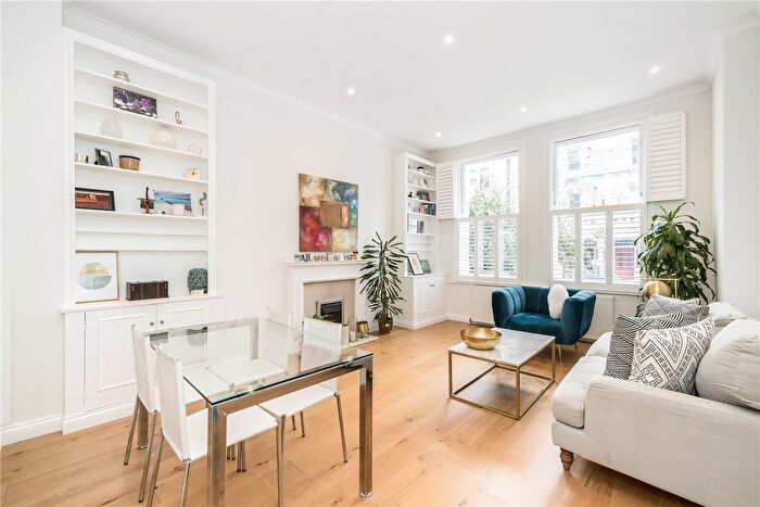 1 Bedroom Flat To Rent In Gwendwr Road, West Kensington, London, W14