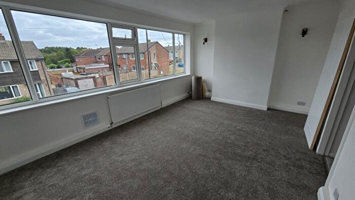 1 Bedroom Maisonette To Rent In Dove Road, Wombwell, S73