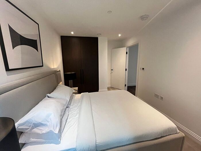 1 Bedroom Flat To Rent In Halcyon House, Queens Cross, London, E16