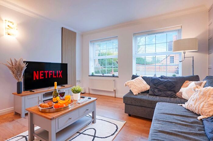 2 Bedroom Flat To Rent In Cliftonville, NN1